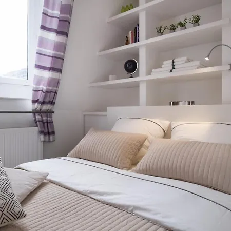 2 Bedroom Apartment In The Heart Of The Old Town Lille Exterior foto